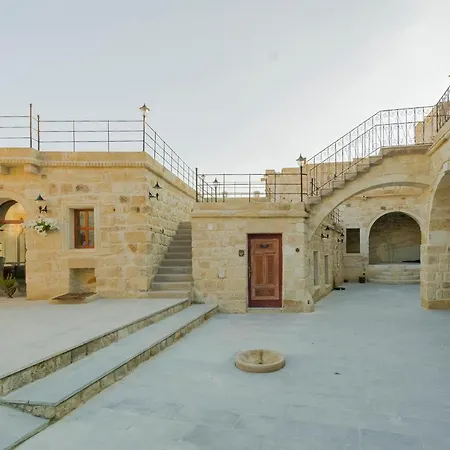 Zeydem أوروغوبْ