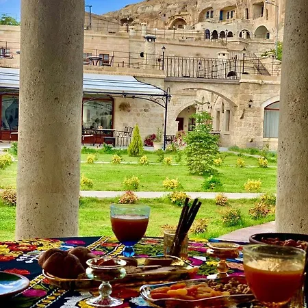 Hotel Zeydem 2*