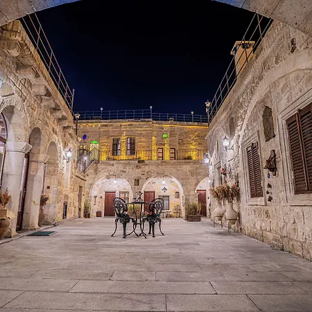 Zeydem أوروغوبْ