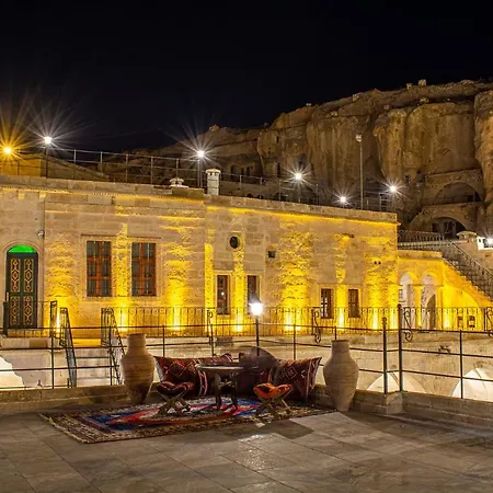 Zeydem أوروغوبْ